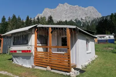 Image de Rental caravan (mobile home) + \"Zugspitzblick\" porch in Ehrwald \/Tyrol