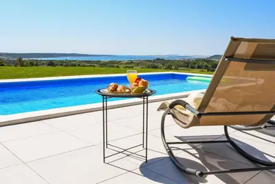 Image de Villa with spectacular mountain and see view