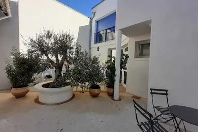 Image de L îlot Grec au coeur de St Palais