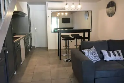 Image de Villa à 100 m de la plage