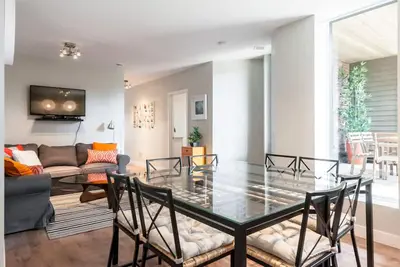 Image de Le Lounge: Vaste appartement Plateau Mont-Royal + grande terrasse