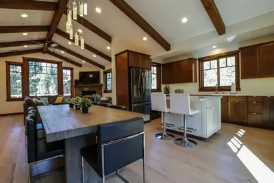 Image de Graybear Getaway - Family Friendly 4 Bd Home on Sierra Star Golf Course!