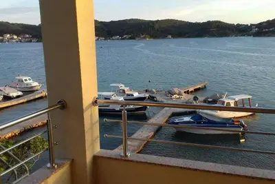 Image de Appartements Ivana (87091-A1) - Supetarska Draga - île de Rab