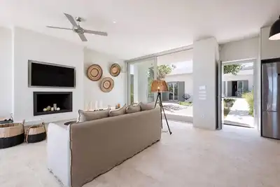 Image de Platinum Paros Villa | 4 Bedroom Villa | Private Swimming Pool & Amazing Sea Views | Dryos