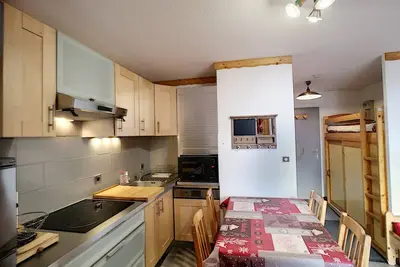 Image de Beau 2 pièces 4 pers 24m² ski aux pieds, commerces à proximité, parking gratuit
