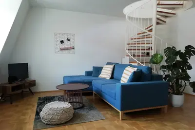 Image de Duplex apartment over 2 levels with roof terrace in Dresden-Blasewitz.