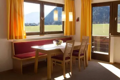 Image de Typ D SĂĽd-, West-, Ostseite Nr. 7 - Ferienwohnungen Haus Karoline