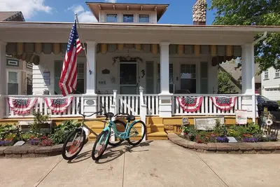 Image de Perfect Get-away! Game room, bikes & 6 badges!