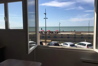 Image de Superb seafront apartment La Salicorne