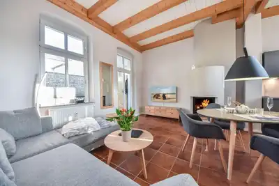 Image de Gartenhaus Ostseevilla 07 - Maisonette apartment with fireplace