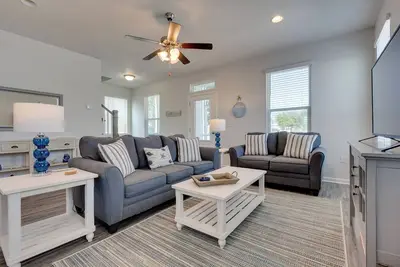 Image de Coastal Port St Joe Getaway w/ Pool & Beach Access