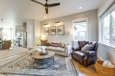 Hot Tub + Fire Pit: Modern Flagstaff Home