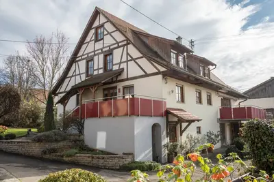 Image de Appartement duplex \"4-Star Holiday Apartment No. 1\" avec Wi-Fi, jardin et terrasse