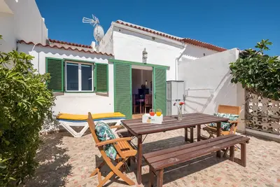 Image de Maison de vacances rustique \"Casa Cardón\" à Alcalá avec terrasse, vue sur la mer et jardin