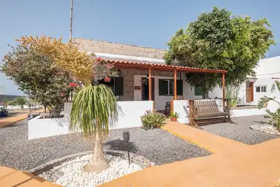 Image de Maison de vacances traditionnelle \"Casa Verode\" à Alcalá avec 2 terrasses et vue sur la mer