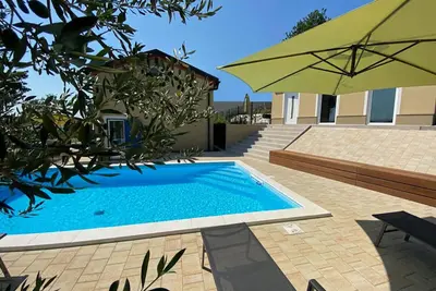 Vila Porto Olive with a privat Swimming Pool, four-bedroom villa