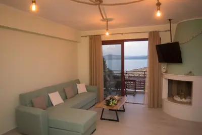 Nikolas Guest House