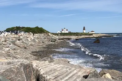 Image de Beautiful property near Uri, Beaches and Newport!