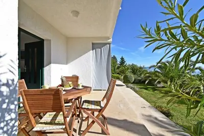 Appartement de deux chambres avec la terrasse et la vue sur le mer Rabac, Labin (A-16022-a)