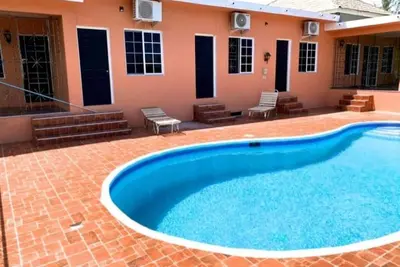 Image de Luxurious 5 Br\/5 Ba Villa w\/ All Amenities of Home