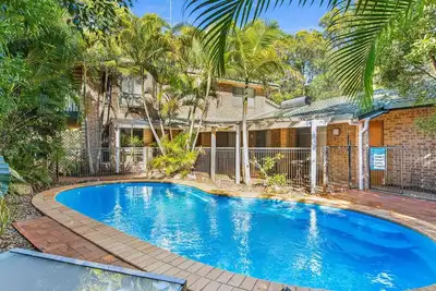 Image de Amaroo - Rainbow Shores. Room For Everyone! Walk to the Beach! Pool