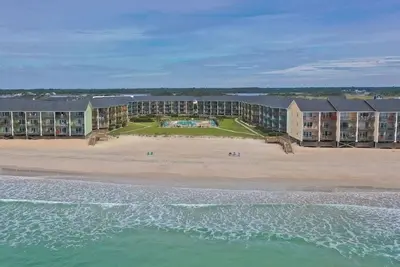 Image de Serenity by the Sea - Surf Condo 626 - Po