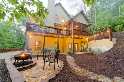 Image de Retreat 52 - Fully loaded, modern rustic family retreat in Innsbruck Golf Resort