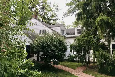 Image de Historic Home on Beautiful Lakefront