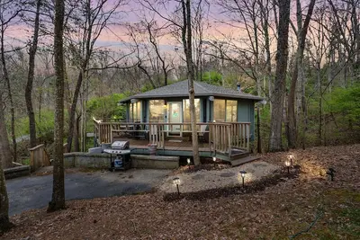 Image de The Bristol Tree House 2 br/2ba