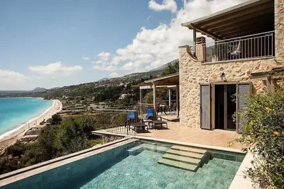 Image de Unique Kefalonia Villa | 2 Bedrooms | Delightful Cottage | Breath Taking Sea Views | Lourdas