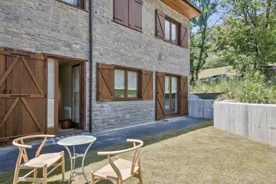 Luderna - Apartamento con jardín Bela