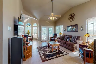 Image de Top Floor - Largest Size 1 Bedroom - 1. 5 Bath Villa (Sleeps 4)