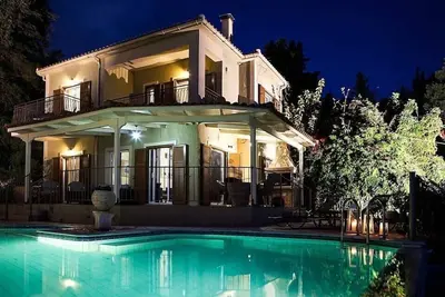 Image de Unique Kefalonia Villa | Beautiful Sea Views | 3 Bedrooms | Lourdas