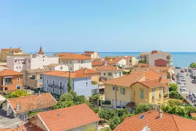 Image de Joli appartement pour 6 personnes avec Wifi, climatisation, Tv, terrasse, animaux admis et parking