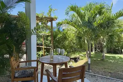 Image de One Bedroom Apartment within walking distance of English Harbour