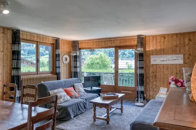 Charmant 3 pièces à Megève - Balcons, Parking, Wifi, proche télécabine!