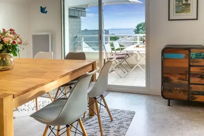 Image de Larmor-Plage : Appartement T3 avec Terrasse et Garage