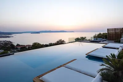 Image de Unbelievable Unobstructed Views, Amazing Location Inside a Forest, Full Privacy!