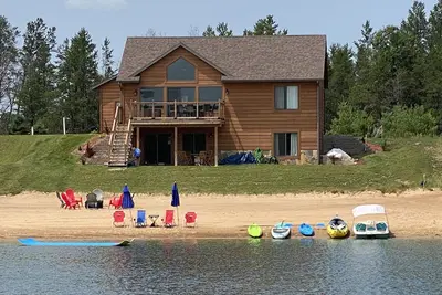 Image de Fun on the Beach, minutes from Castle Rock Lake! Ev friendly too! -Hot Tub-!