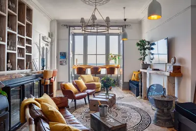 Image de Big House for Big Occasions! Ideal for luxury large get-togethers. Sleeps 16/18.