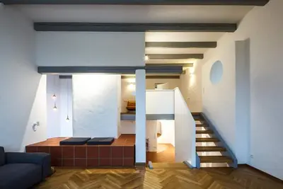 Image de Vacation home - Bauhaus style, fenced garden, fireplace