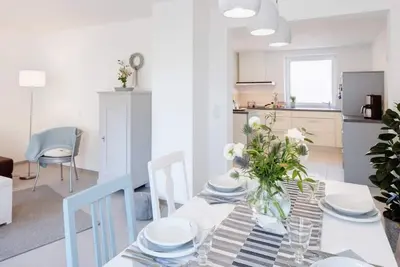 Image de Listed town house in the town park in Schwäbisch Hall with seating area in the garden