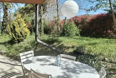 Image de Appartement cosy avec terrasse et vue sur le jardin à 3 minutes du lac