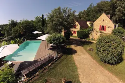 Image de Nouvelle Annonce - Nr Sarlat. Maison du 18ème restauré. Jacuzzi et sauna.