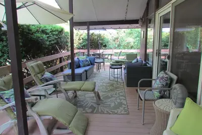 Image de 5 Santuit Route: 3 Br / 1. 5 Ba 0, 2 à 0, 5 miles �� North Falmouth, 6 couchages