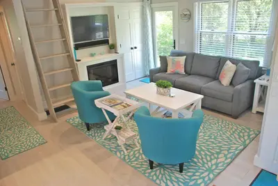Image de Evergreen Escape: Cottage privé récemment rénové près des plages de South Shore