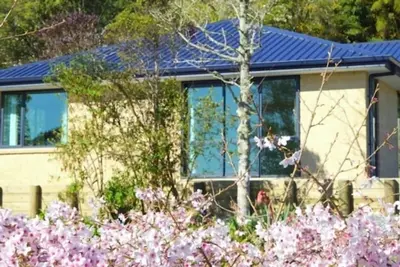 Spoil yourself. . . Relax in style. Warm and quiet.