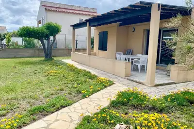 Image de Maison en bord de plage avec accès privé à la mer