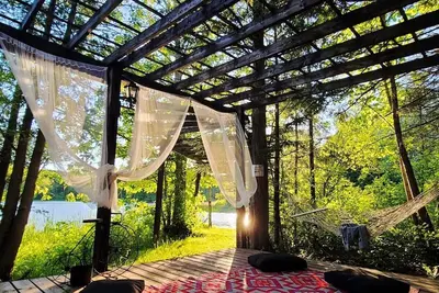 Image de Stunning Lakeside Resort