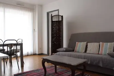 Image de À proximité du centre de La Rochelle, avec balcon ensoleillé - 4 pers, parking privé, proche plage